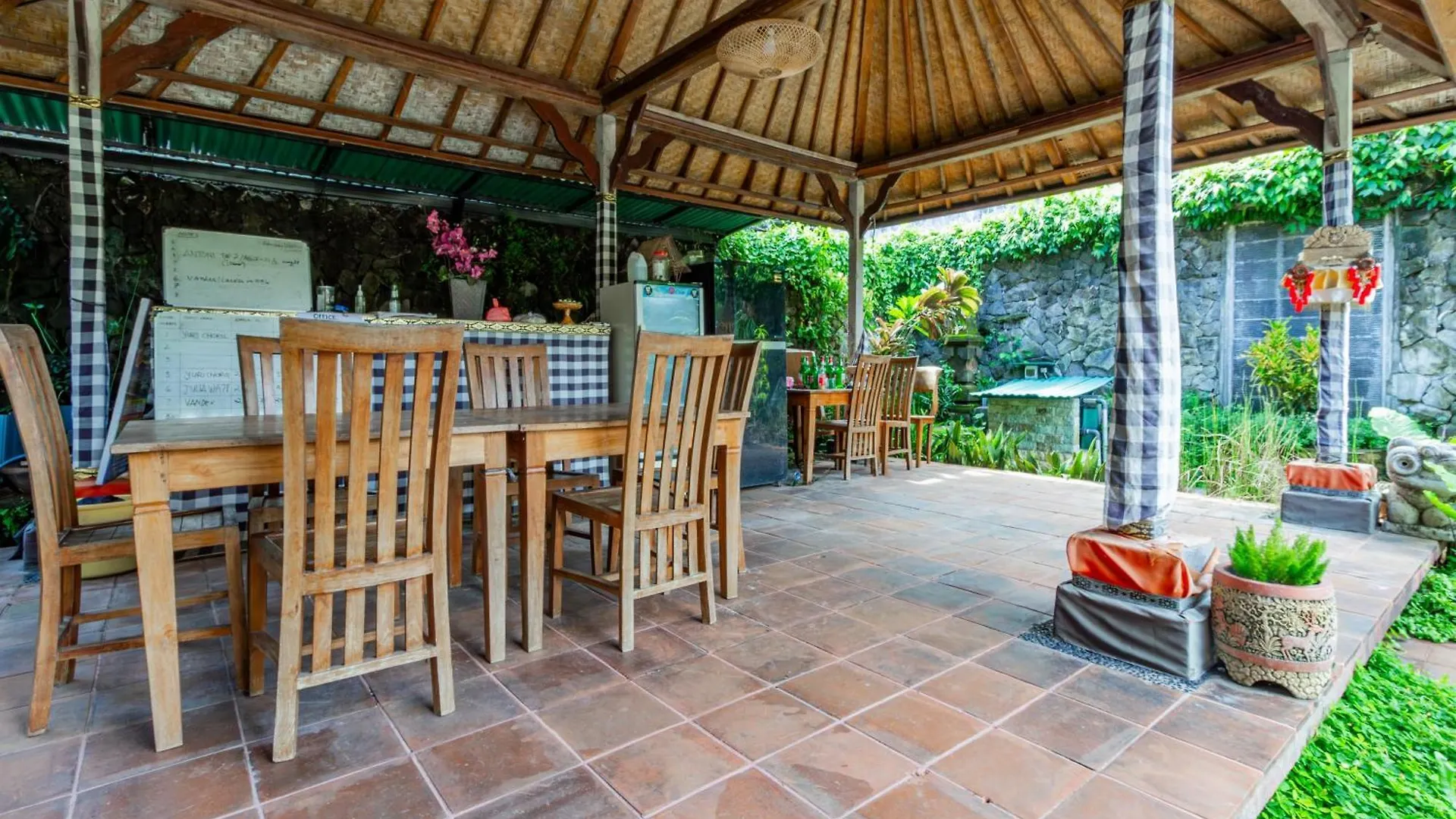 Belvilla Ratna Resort Ubud Palacenearubud Palace 4*,